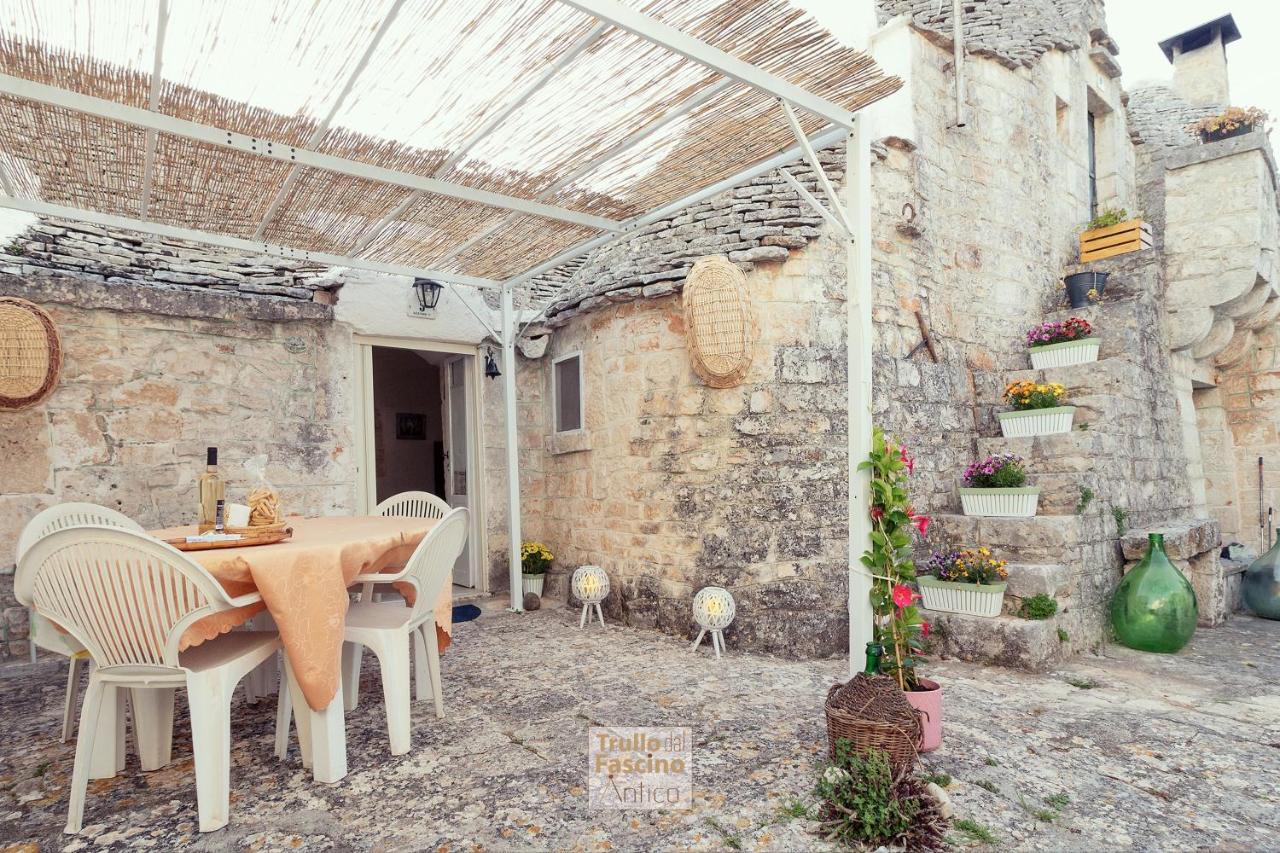 فيلا Trullo Dal Fascino Antico لوكوروتوندو المظهر الخارجي الصورة